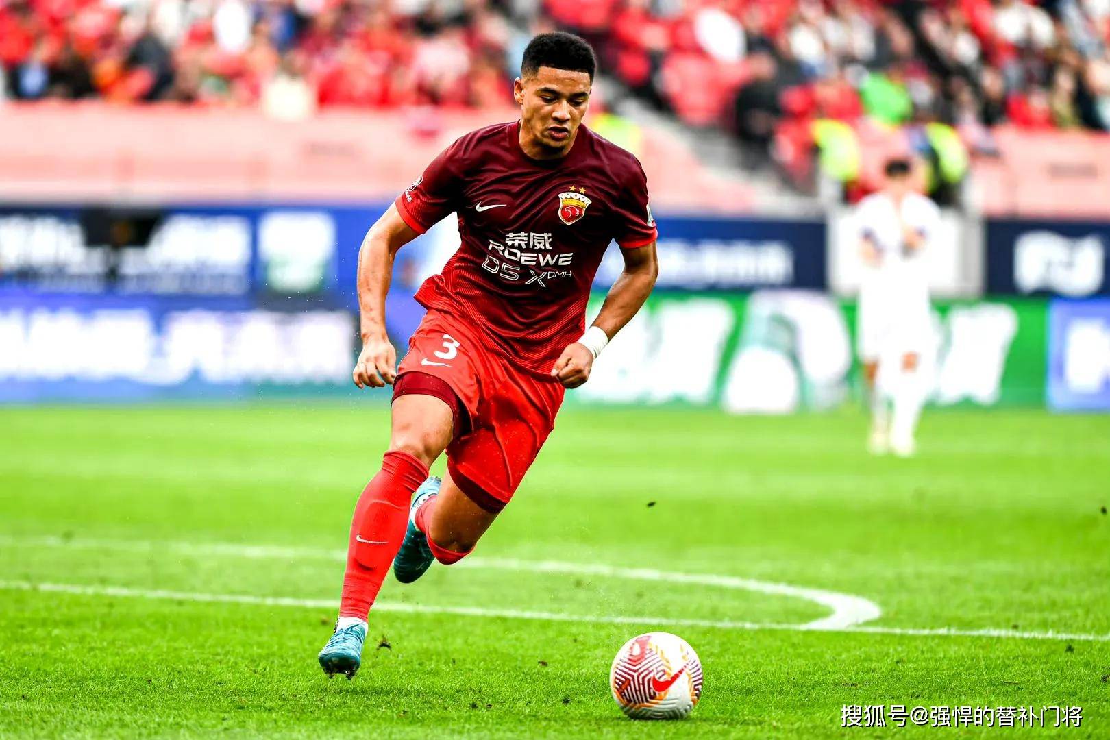 爱游戏-包含亚冠倒计时，新疆广汇今夜扳平良机，细节引发关注，底气十足，身体对抗强度拉满的词条