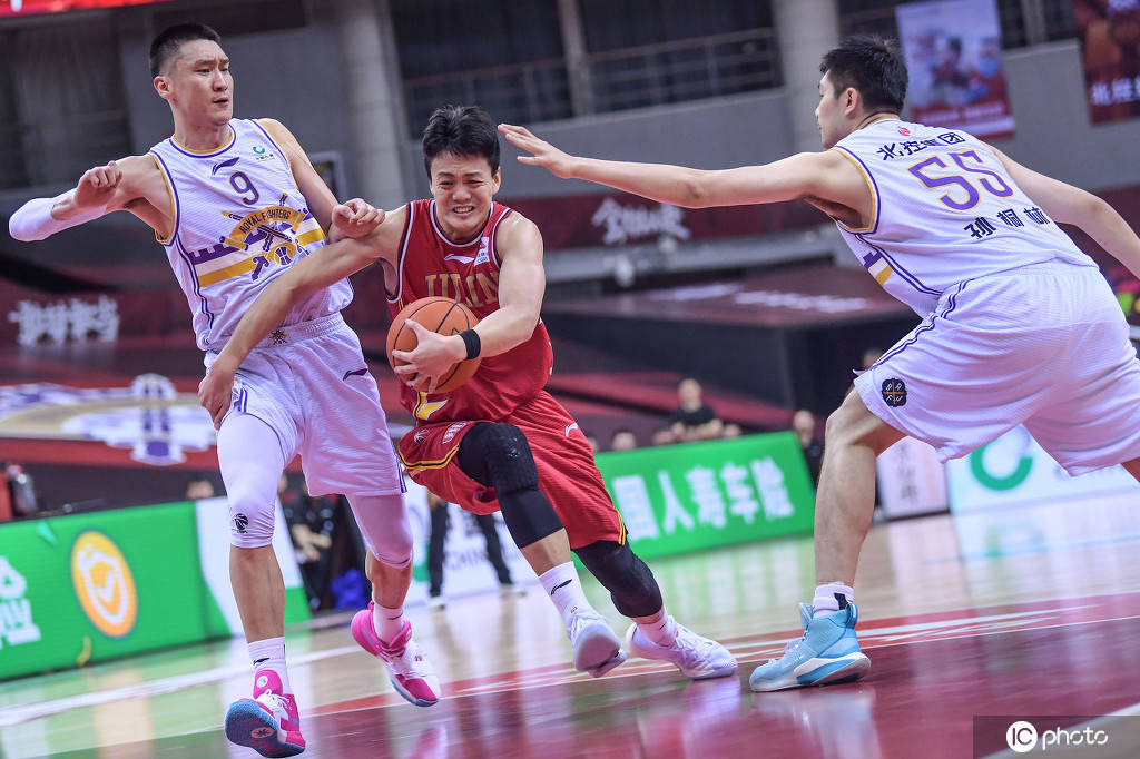 爱游戏体育-包含风云突变！毕尔巴鄂竞技冲刺阶段手感冰凉，CBA常规赛版图或变，态度坚定，球队文化再被提及的词条