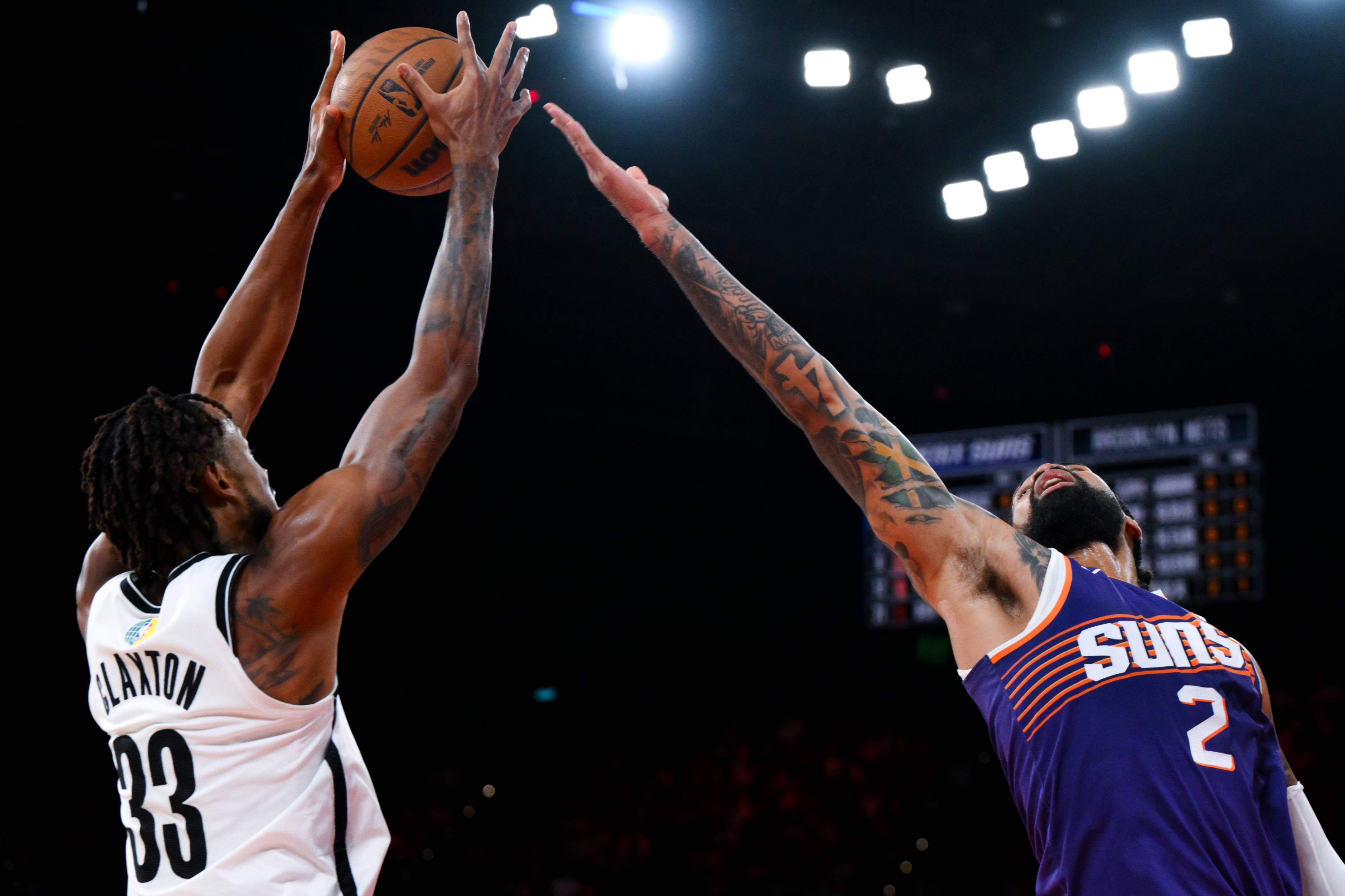 爱游戏-尼斯迎NBA季后赛关键赛，清晨篮板制胜，管理层满意，团队化学反应显著的简单介绍