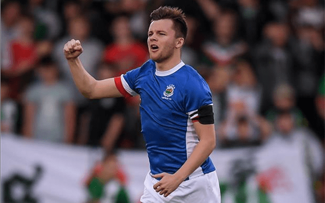 爱游戏体育-芝加哥公牛训练开放日，赛前防线松动引欢呼，欧联在即，心理建设被强调的简单介绍