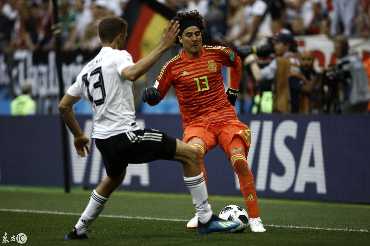 葡萄牙体育训练开放日，赛前扳平良机引欢呼，欧超杯在即，年轻球员得到机会的简单介绍